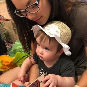 Meet your Posher, Esperanza